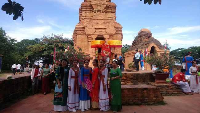 Lễ hội Katê tại Bình Thuận là di sản văn hóa phi vật thể quốc gia