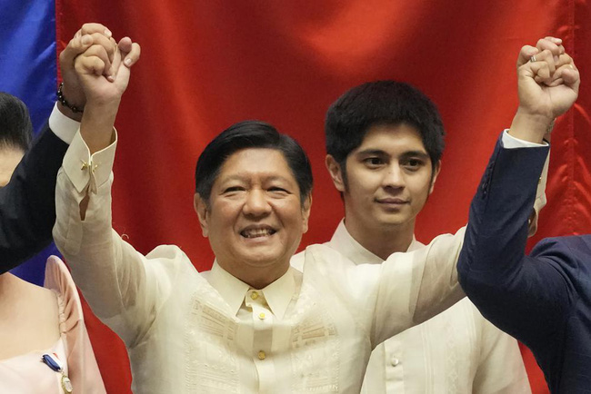 Tân Tổng thống tuyên thệ nhậm chức, Philippines trước kỷ nguyên mới