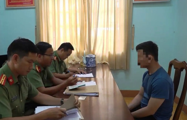 Giải cứu 15 người bị lừa sang Campuchia làm “việc nhẹ, lương cao”