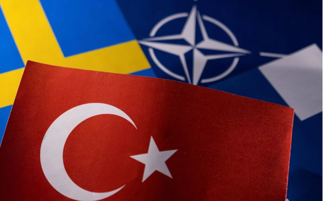 Thổ Nhĩ Kỳ hoãn đàm phán gia nhập NATO với Thụy Điển và Phần Lan vô thời hạn