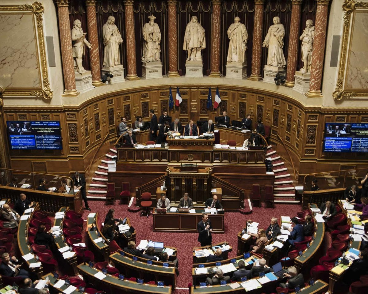 Thượng viện Pháp bỏ phiếu thông qua Dự luật cải cách hưu trí