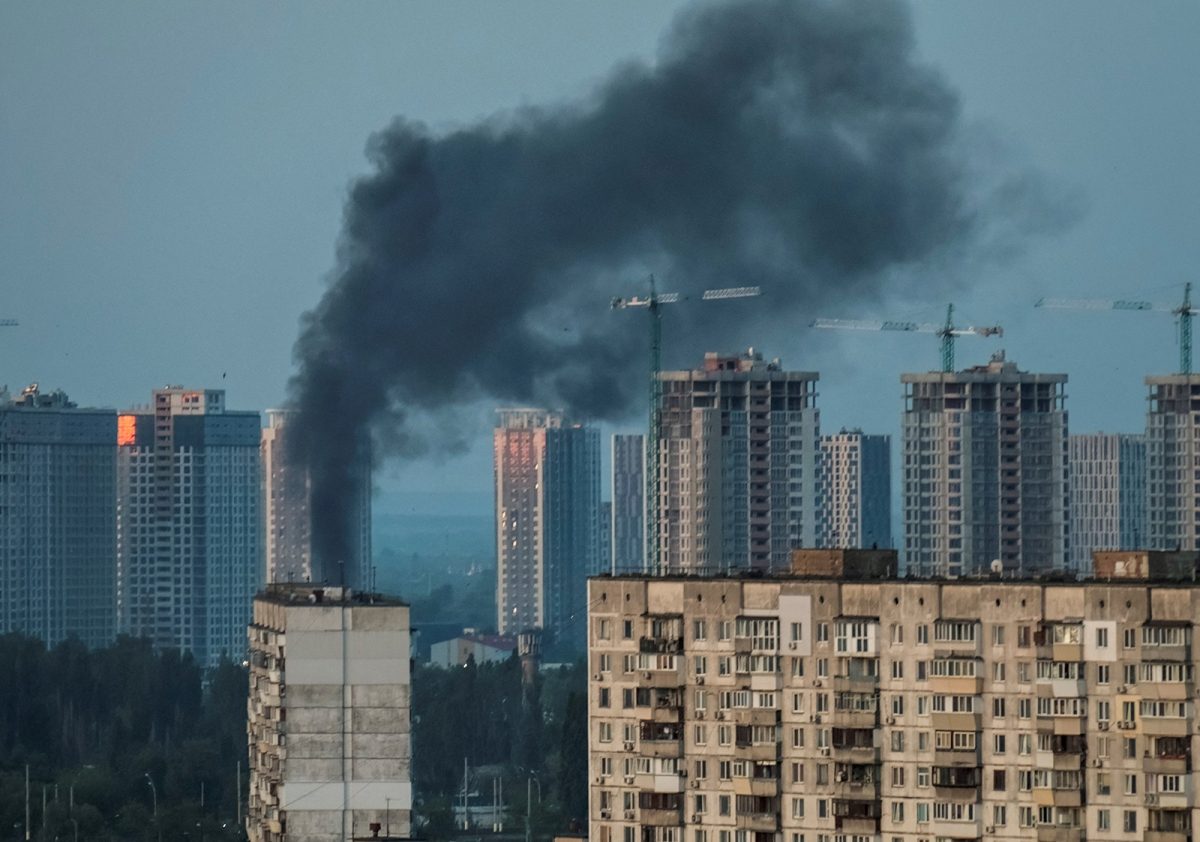 Ukraine nói Nga tấn công tên lửa vào Kiev với mức độ “chưa từng có”