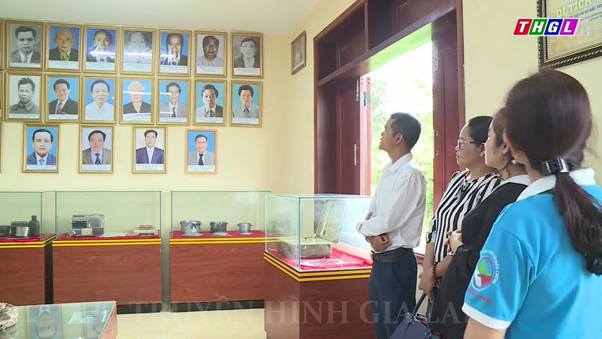 Hội LHPN huyện Ia Pa tổ chức “Hành trình về nguồn” tại huyện Krông Pa