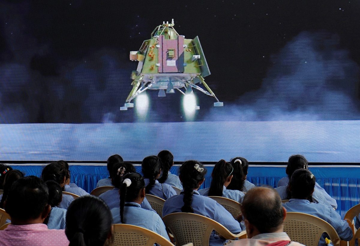 Ấn Độ lấy ngày tàu vũ trụ hạ cánh xuống Mặt Trăng làm Ngày Vũ trụ Quốc gia