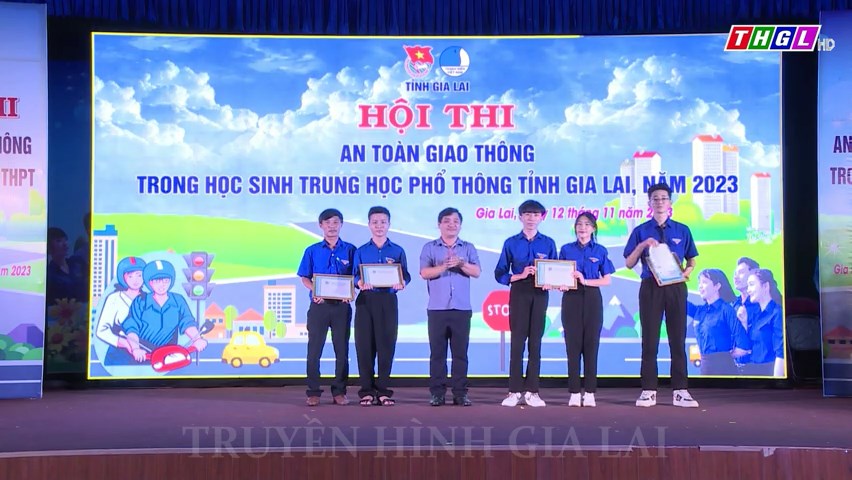 Hấp dẫn vòng chung kết Hội thi An toàn giao thông trong học sinh THPT tỉnh Gia Lai năm 2023