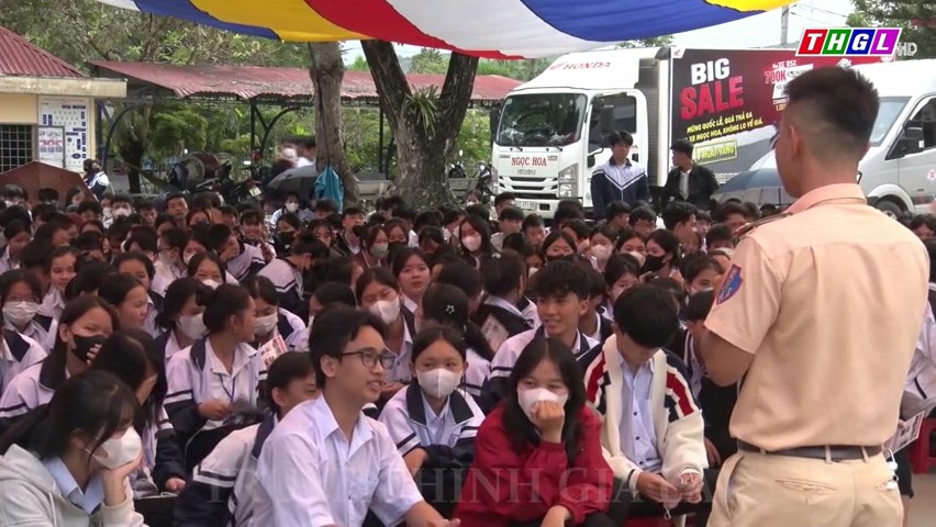 Trang bị kỹ năng an toàn giao thông cho hơn 500 học sinh THPT huyện Kbang