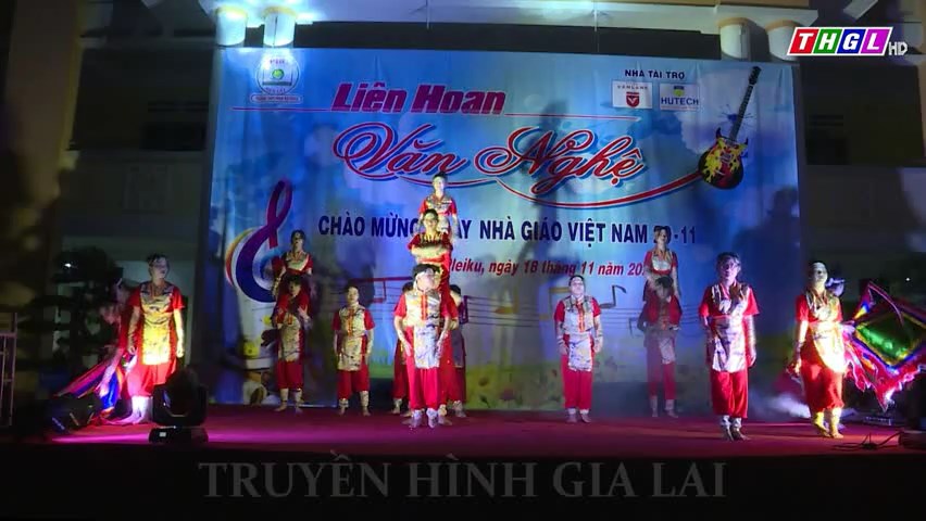 Trường THPT Phan Bội Châu, TP. Pleiku: Liên hoan Văn nghệ  chào mừng Ngày Nhà giáo Việt Nam 20/11