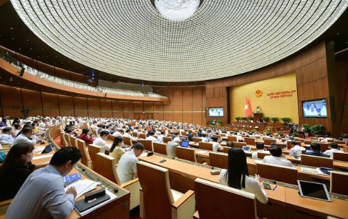 Ngày 20/11, Quốc hội thảo luận về việc giảm thuế giá trị gia tăng