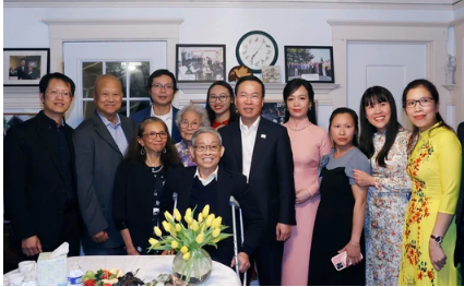 Chủ tịch nước Võ Văn Thưởng thăm gia đình kiều bào tại Hoa Kỳ