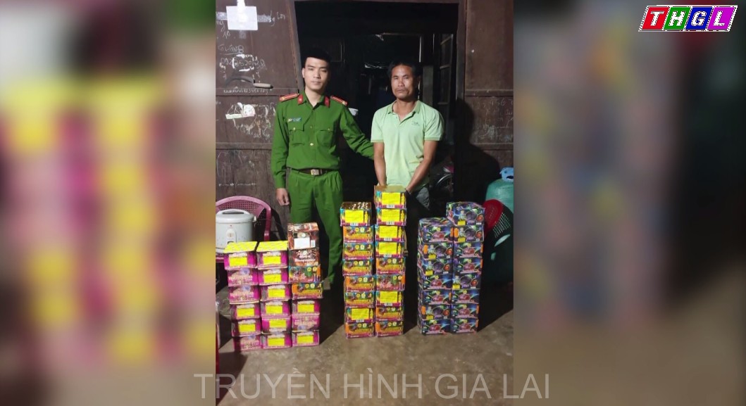 Công an huyện Phú Thiện bắt giữ đối tượng buôn bán pháo