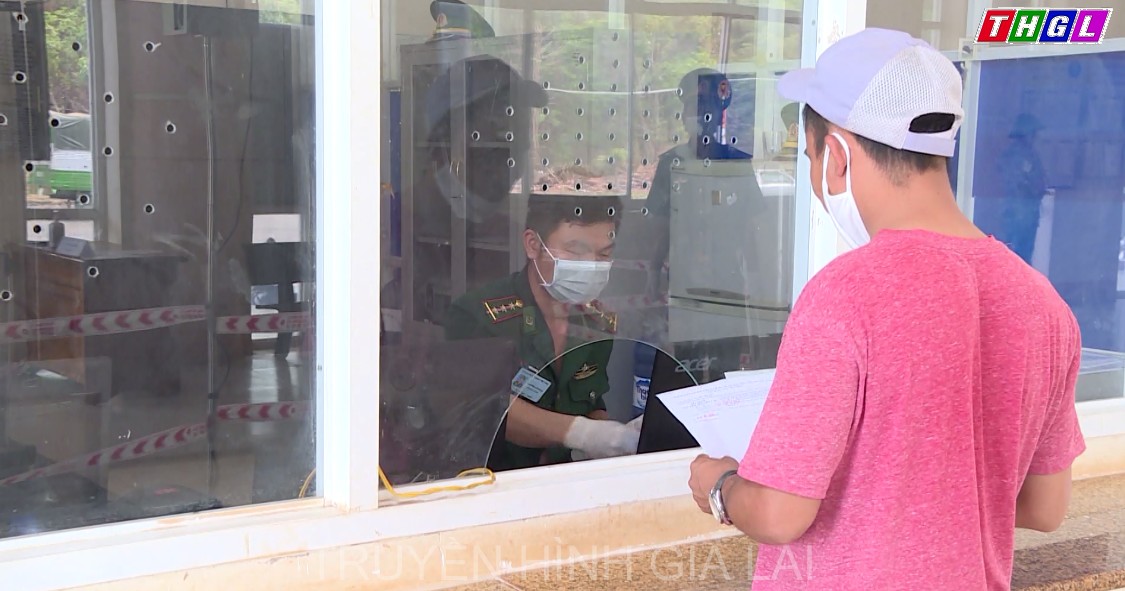 Tăng cường công tác kiểm soát người và phương tiện qua lại khu vực biên giới để phòng, chống dịch Covid-19