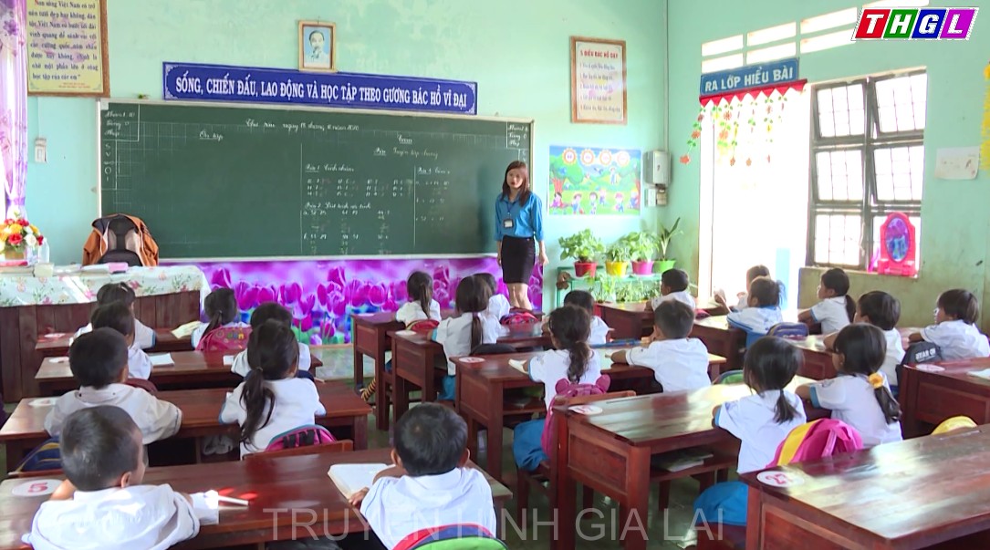 Tấm lòng giáo viên vùng khó