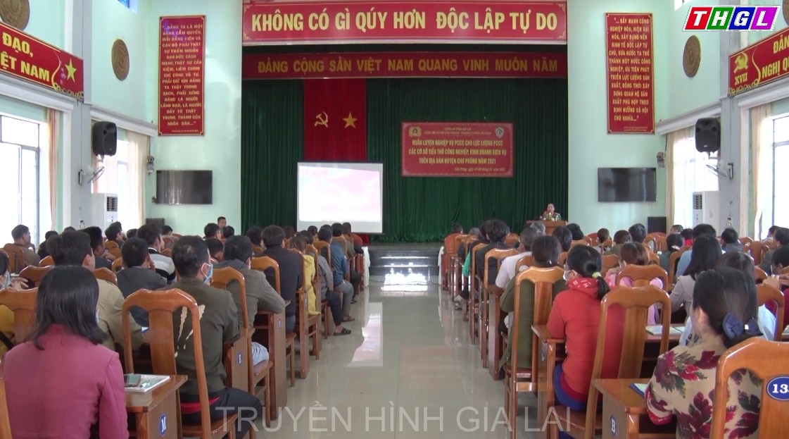 Chư Prông tập huấn nghiệp vụ phòng cháy chữa cháy cho lực lượng PCCC cơ sở