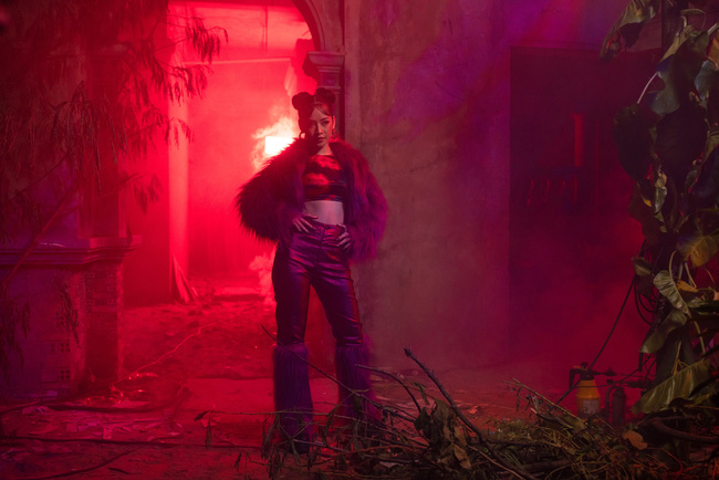 Chi Pu là thiên thần hộ mệnh thứ 4 của Victor Vũ