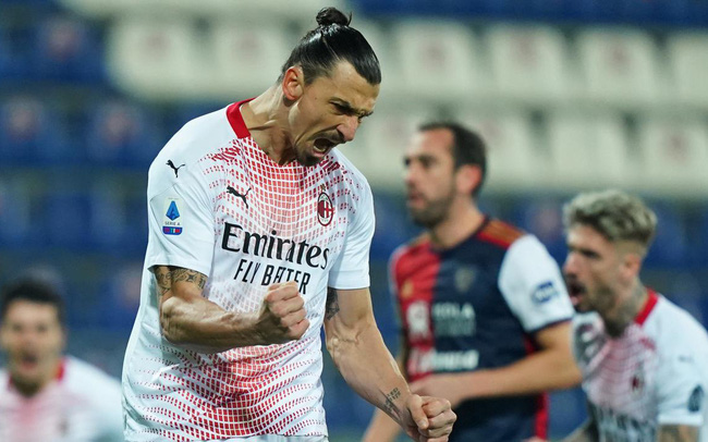 Ibrahimovic lập cú đúp, AC Milan củng cố ngôi đầu Serie A