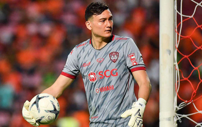 Muangthong United muốn kiện ngược Văn Lâm và người đại diện