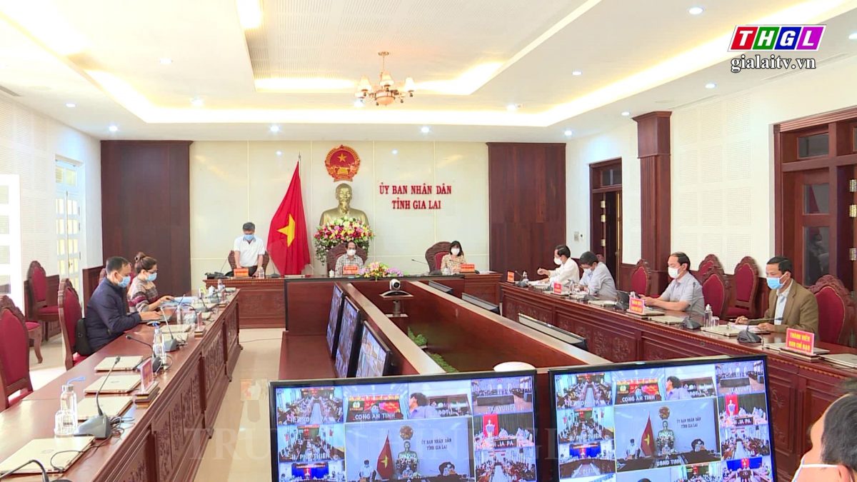 Viện Vệ sinh Dịch tễ Tây Nguyên làm việc với BCĐ phòng, chống dịch Covid – 19 của tỉnh Gia Lai  triển khai khẩn cấp công tác phòng, chống dịch tại địa phương