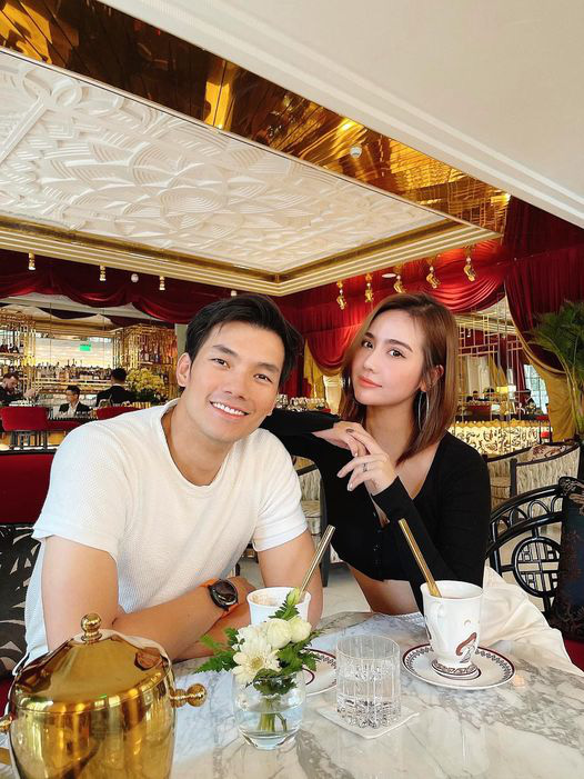 Huyền Lizze úp mở dự án mới với Nhan Phúc Vinh