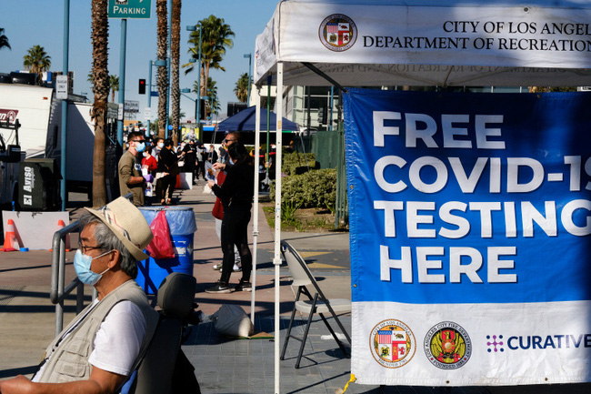 Hơn 128,7 triệu ca mắc COVID-19 trên thế giới, Mỹ trước nguy cơ bùng phát làn sóng lây nhiễm thứ 4