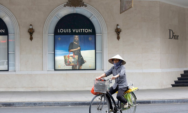 Số người siêu giàu tại Việt Nam giảm