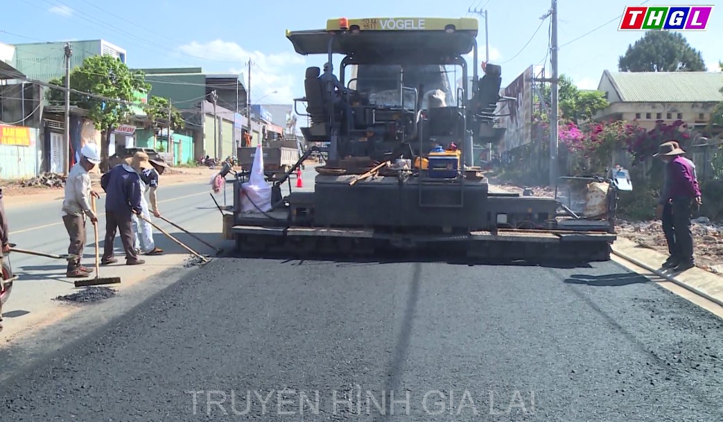 Đẩy nhanh tiến độ xây dựng cơ bản theo tinh thần chỉ đạo của Chủ tịch UBND tỉnh Võ Ngọc Thành