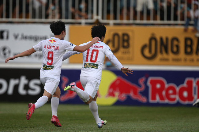 Kết quả, BXH vòng 6 LS V.League 1-2021: HAGL dẫn đầu, Đông Á Thanh Hóa rơi xuống vị trí cuối cùng