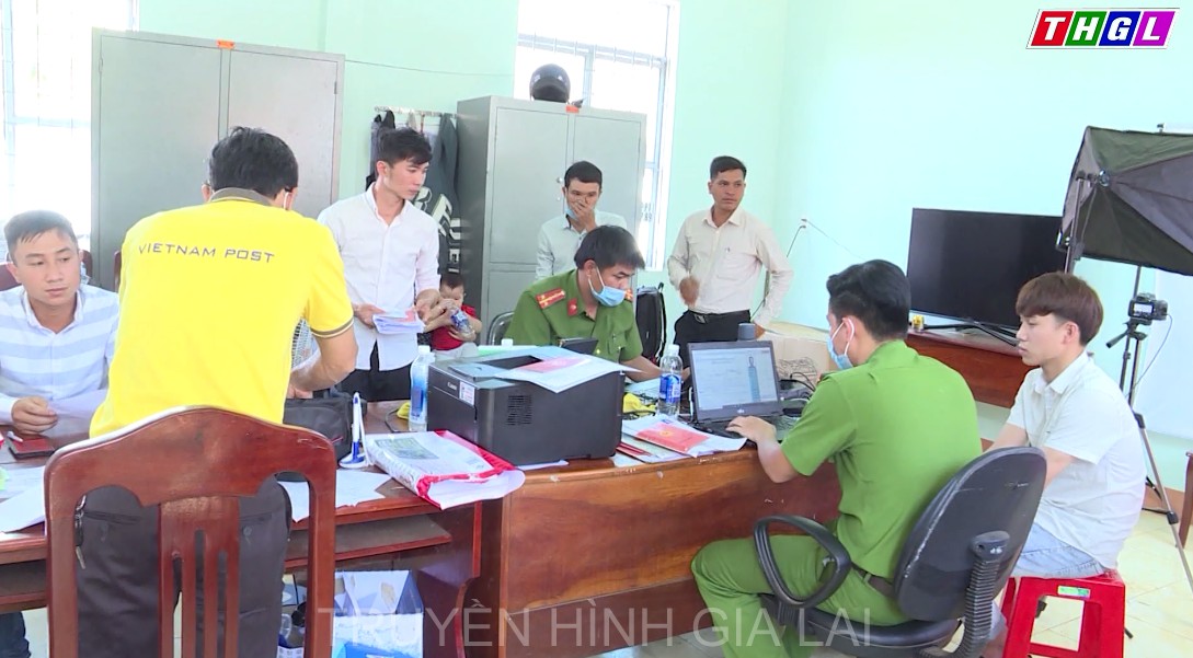 Gia Lai: Hơn 112 nghìn hồ sơ đăng ký cấp thẻ căn cước công dân gắn chíp điện tử