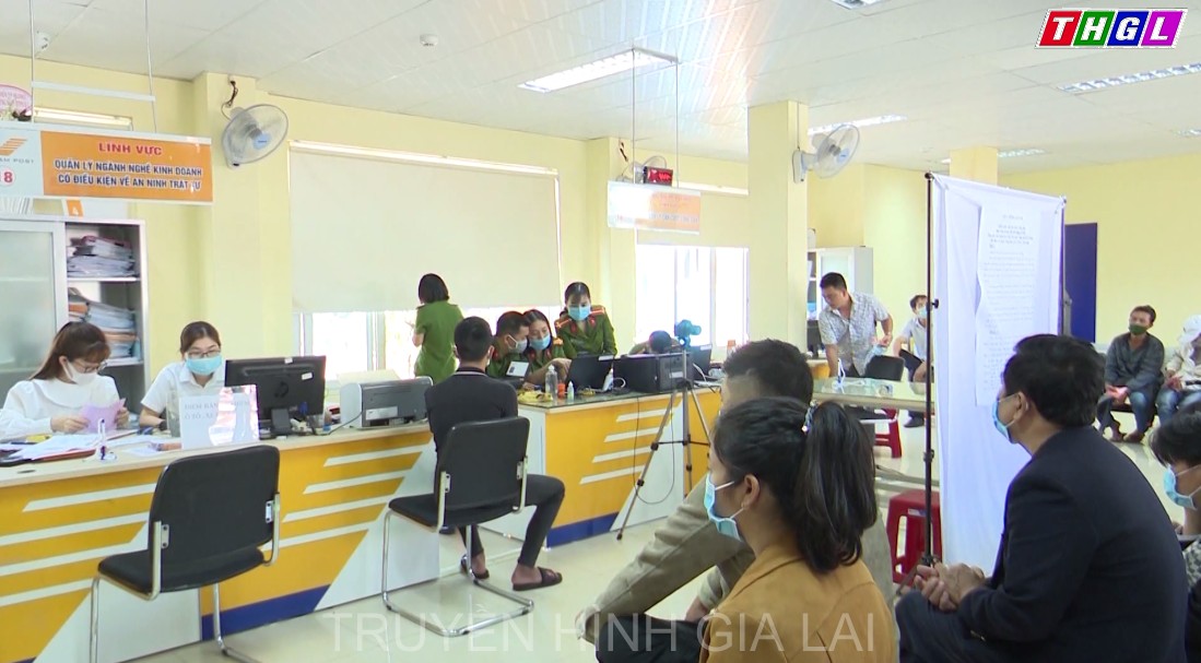 Pleiku tiếp nhận 2.333 lượt hồ sơ đăng ký thẻ căn cước công dân