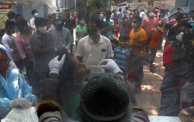 Ấn Độ huy động hàng nghìn toa xe đường sắt làm nơi chữa trị COVID-19