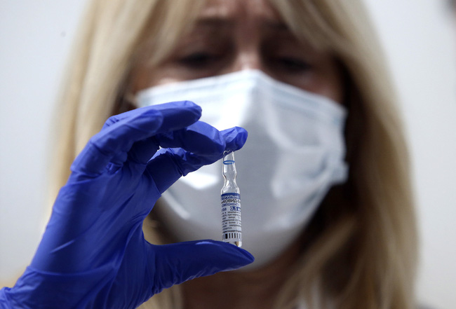 Ấn Độ phê chuẩn vaccine ngừa COVID-19 Sputnik V của Nga