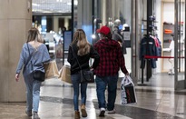 Người tiêu dùng toàn cầu tiết kiệm 5,4 nghìn tỷ USD trong đại dịch