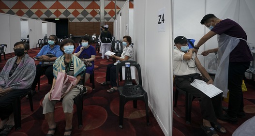 Malaysia cấm đi lại giữa các quận trên toàn quốc từ ngày 10/5