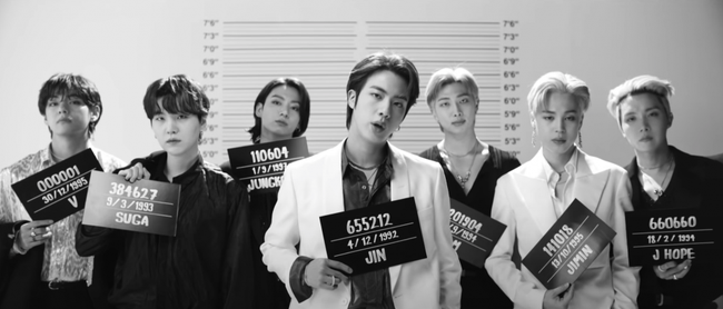 BTS: “Chúng tôi luôn tự vấn bản thân”