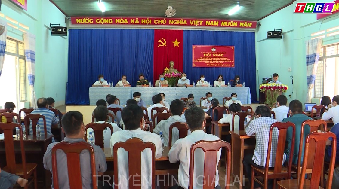 Ứng viên đại biểu HĐND tỉnh, huyện tiếp xúc với cử tri huyện Chư Sê