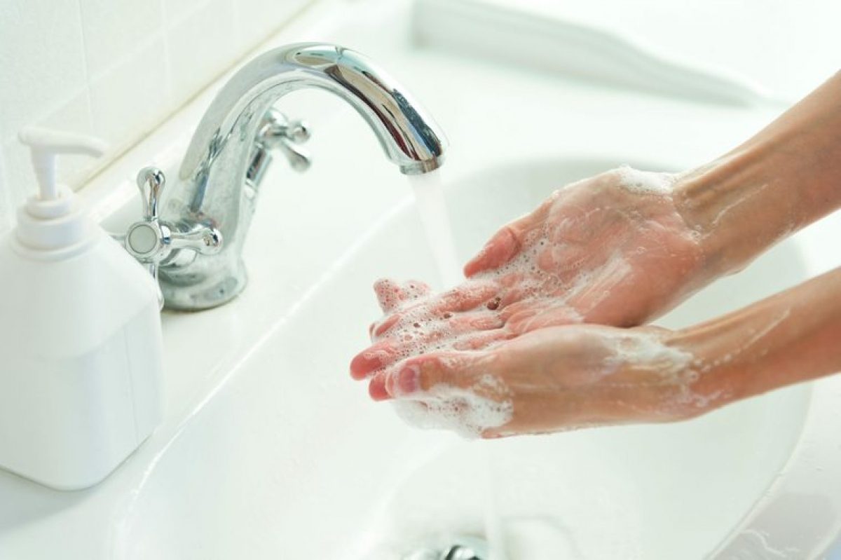10 sai lầm bạn đang mắc phải khi rửa tay diệt khuẩn