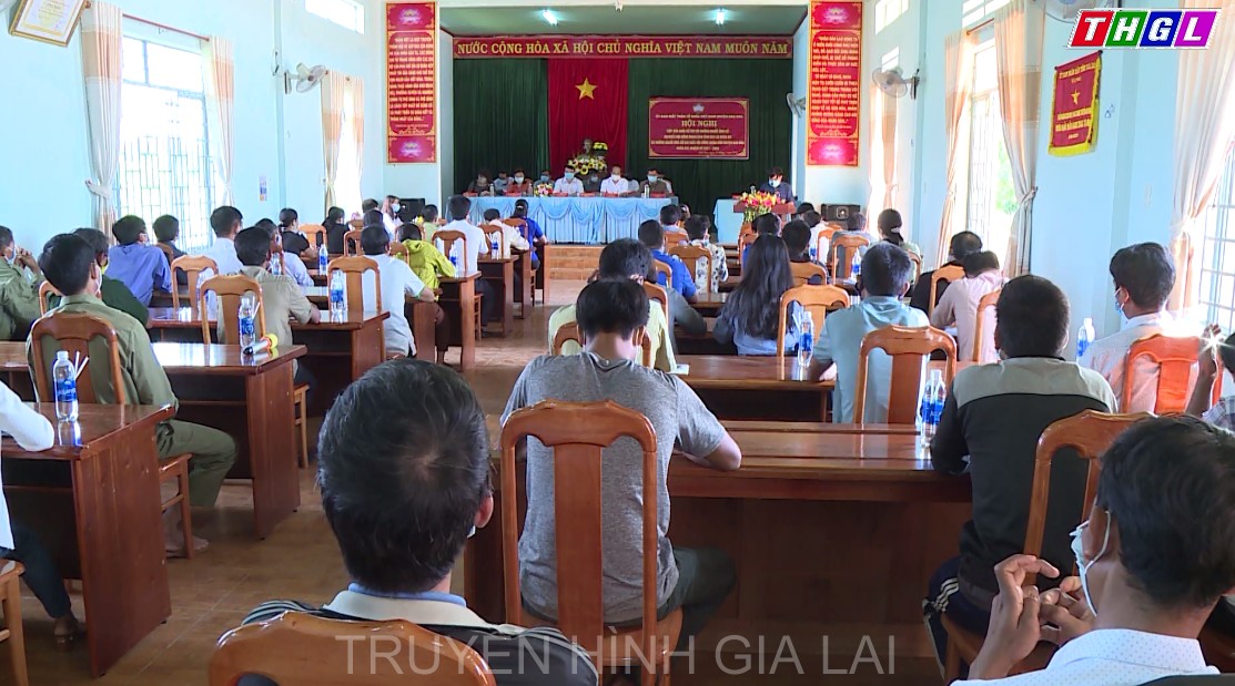 Hội nghị tiếp xúc cử tri với những người ứng cử đại biểu HĐNĐ tỉnh Khóa XII tại đơn vị bầu cử số 4