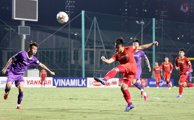 ĐT Việt Nam giành chiến thắng trong trận giao hữu với U22 Việt Nam