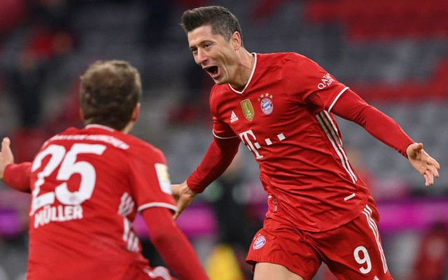 Bayern 6-0 M’Gladbach: Lewandowski lập hat-trick, Bayern thắng tưng bừng mừng chức vô địch
