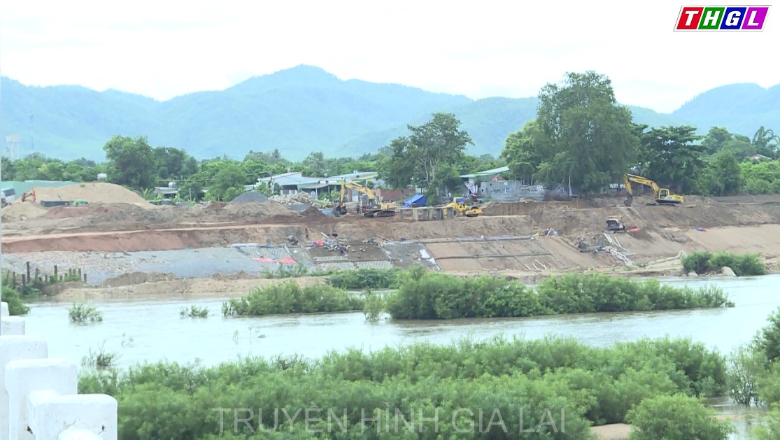 Đầu tư xây dựng kè chống sạt lở ở bờ tả sông Ba tại huyện Krông Pa