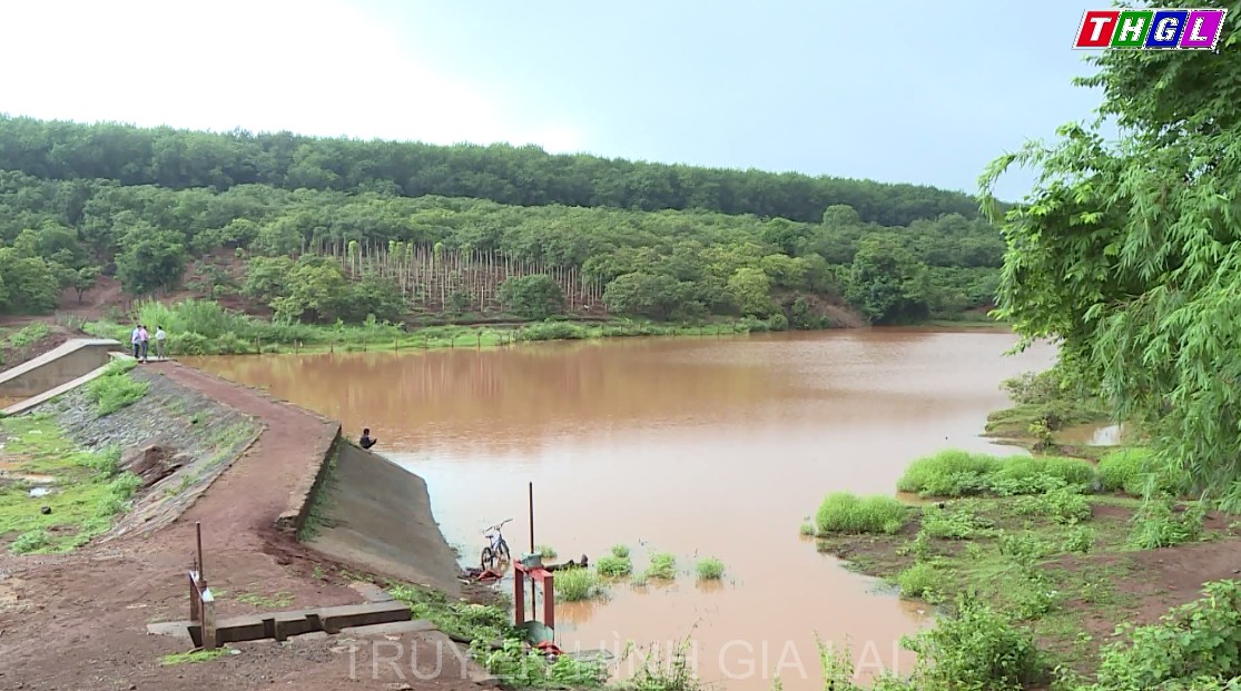 Đức Cơ đảm bảo an toàn đập, hồ chứa mùa mưa bão