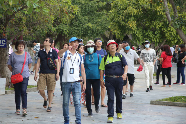 Doanh nghiệp vận tải, du lịch đồng loạt xin khoanh nợ