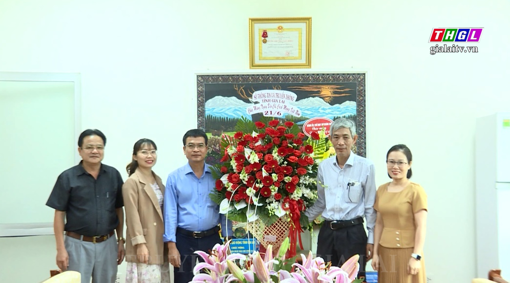 Các sở, ngành, địa phương chúc mừng Đài PT-TH Gia Lai nhân Ngày Báo chí Cách mạng  Việt Nam