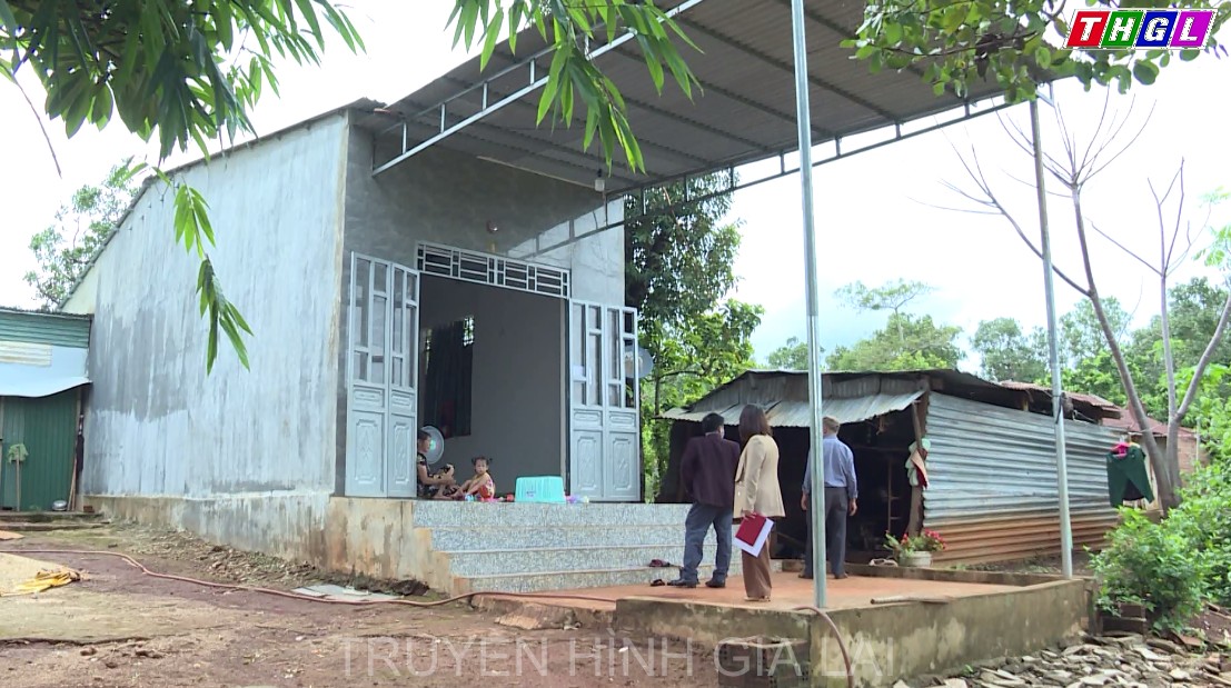 Ia Grai: Cần giám sát chặt chẽ công dân đi về từ vùng dịch tự theo dõi sức khỏe tại nhà