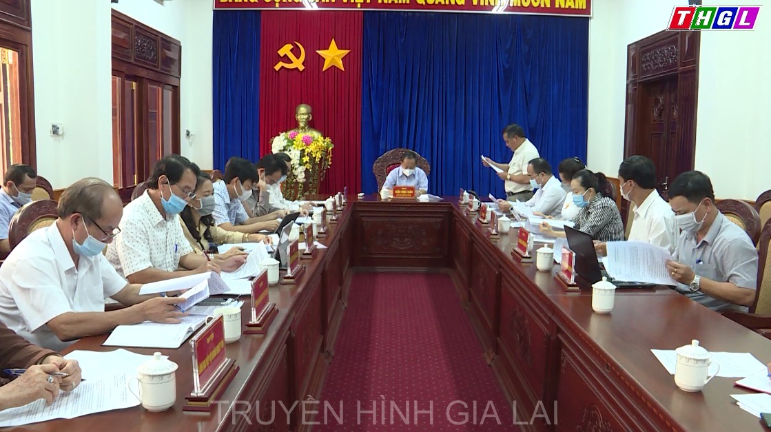 Phó Bí thư Thường trực Tỉnh ủy, Chủ tịch HĐND tỉnh Châu Ngọc Tuấn chủ trì buổi làm việc với các sở, ngành, địa phương để góp ý vào Dự thảo Báo cáo tổng kết thực hiện Nghị quyết số 19-NQ/TW của BCH TW khóa XI