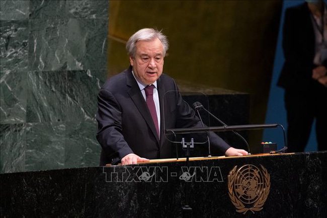 Ông Guterres chính thức được bổ nhiệm làm Tổng thư ký LHQ nhiệm kỳ 2