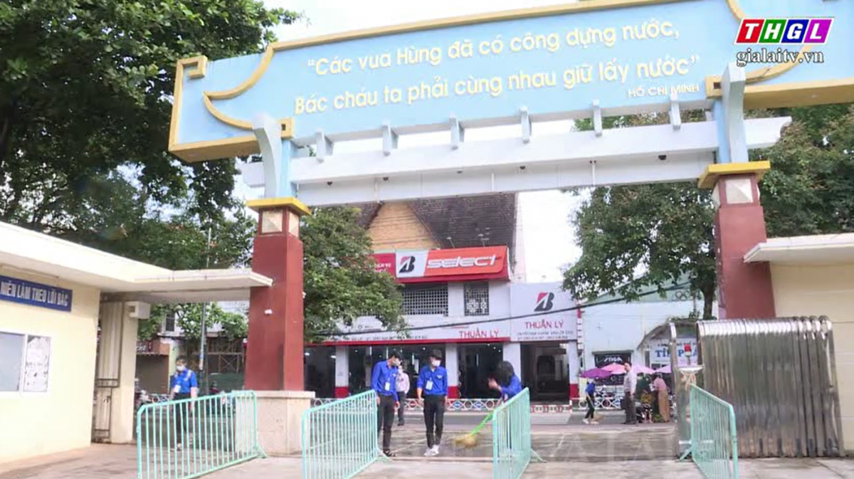 Lễ ra quân chương trình “Tư vấn- Tiếp sức mùa thi”