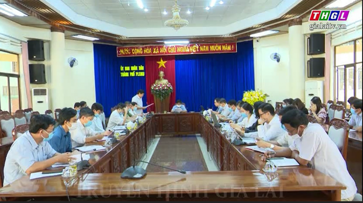 Pleiku tổ chức Hội nghị đẩy nhanh tiến độ xây dựng nông thôn mới