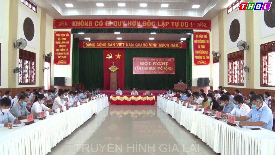 Hội nghị Ban Chấp hành Đảng bộ thị xã An Khê (mở rộng) lần thứ 5, khóa XVII