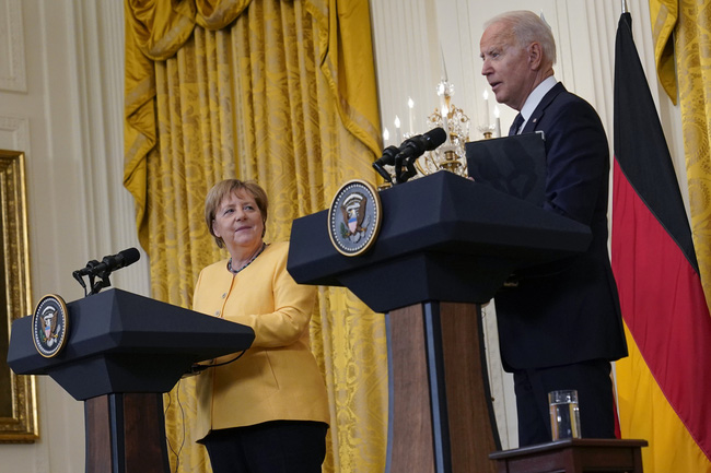 Mỹ – Đức ký Tuyên bố Washington