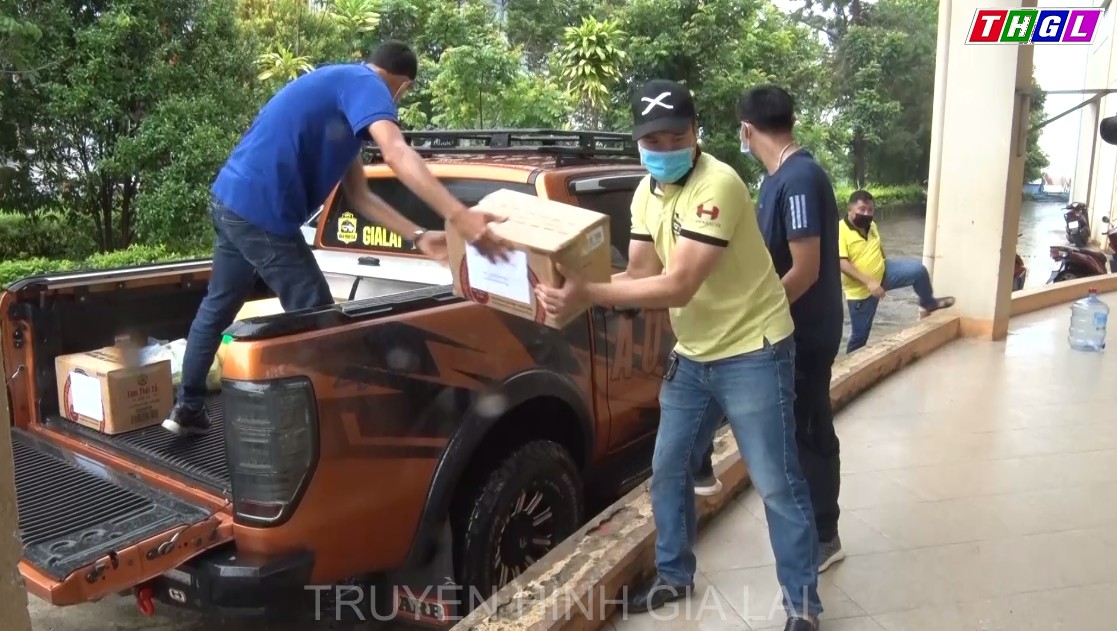 Những chuyến xe nghĩa tình